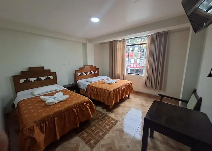 Yakupacha Hotel *